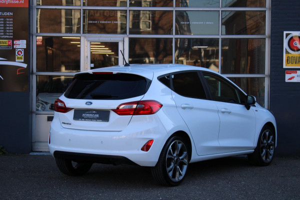 Ford Fiesta 1.1 Airco Navi Carplay PDC Nap