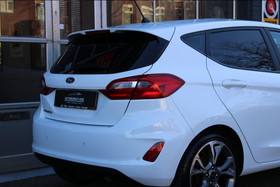 Ford Fiesta 1.1 Airco Navi Carplay PDC Nap