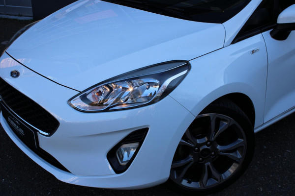 Ford Fiesta 1.1 Airco Navi Carplay PDC Nap