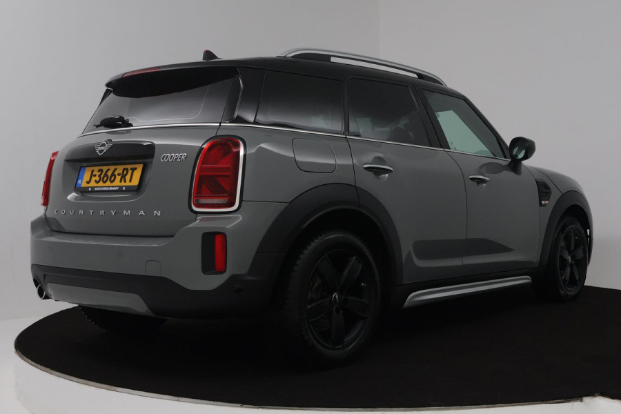 MINI Countryman 1.5 Cooper Business Edition Automaat (NAVIGATIE, CARPLAY, PARKEERSENSOREN, LED, CRUISE, SPORTSTOELEN)
