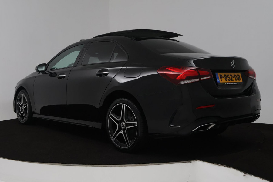 Mercedes-Benz A-Klasse 250 e Business Solution AMG Limited (SFEERVERLICHTING, PANORAMADAK, CAMERA, STOELVERWARMING, 1e EIGENAAR)