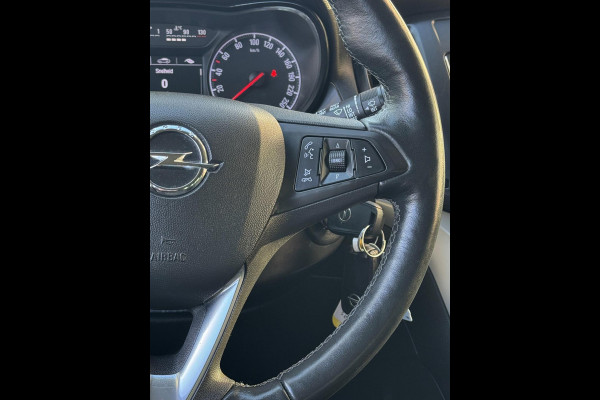 Opel Zafira 1.6 Turbo 120 Jahre Edition 7persoons I Navigatie I Airco I PDC I Achteruitrij camera I LED I Trekhaak I Dealer onderh