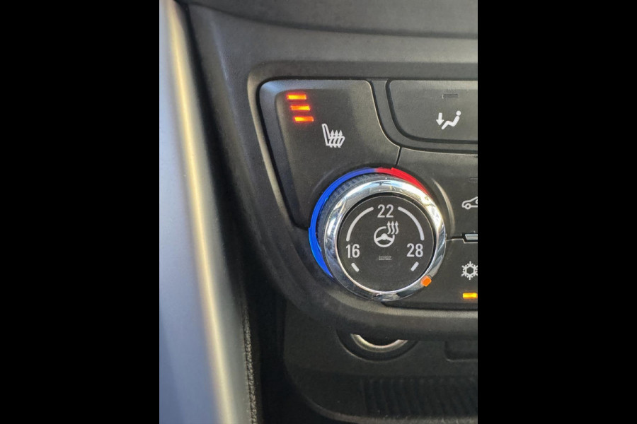 Opel Zafira 1.6 Turbo 120 Jahre Edition 7persoons I Navigatie I Airco I PDC I Achteruitrij camera I LED I Trekhaak I Dealer onderh