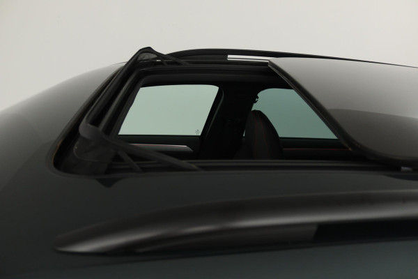 Seat Tarraco 1.4 TSI e-Hybrid PHEV FR Business (PANORAMADAK, CAMERA, STUURVERWARMING, DEALER ONDERHOUDEN, CARPLAY)