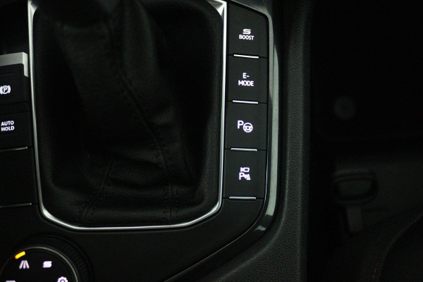 Seat Tarraco 1.4 TSI e-Hybrid PHEV FR Business (PANORAMADAK, CAMERA, STUURVERWARMING, DEALER ONDERHOUDEN, CARPLAY)