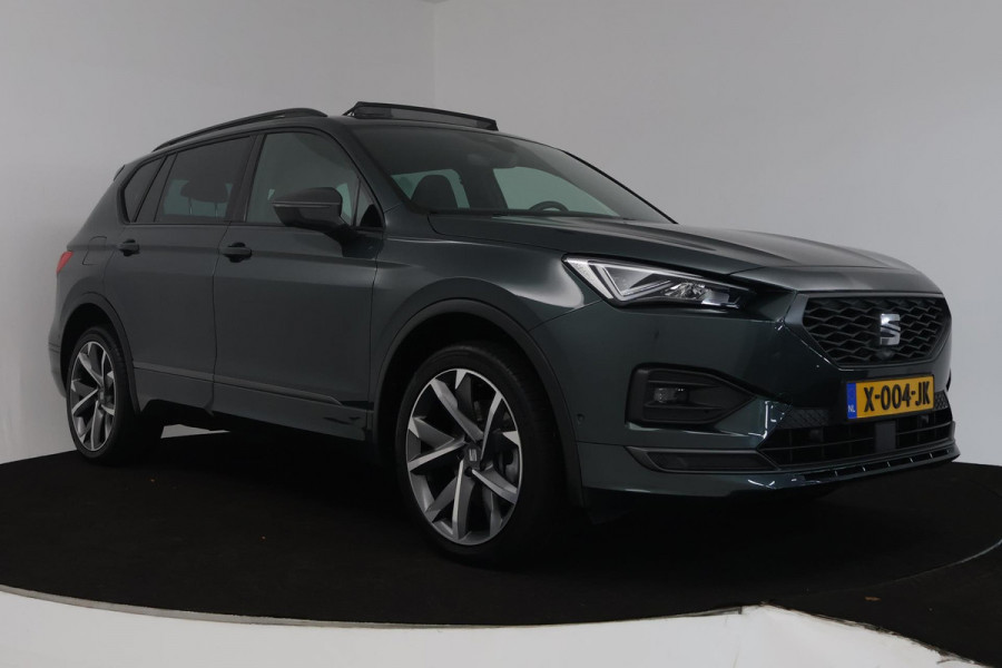 Seat Tarraco 1.4 TSI e-Hybrid PHEV FR Business (PANORAMADAK, CAMERA, STUURVERWARMING, DEALER ONDERHOUDEN, CARPLAY)