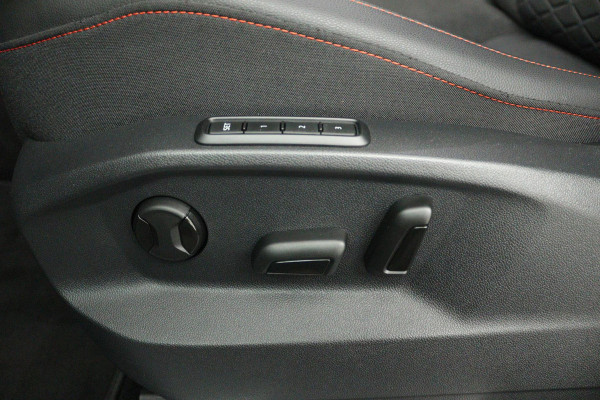 Seat Tarraco 1.4 TSI e-Hybrid PHEV FR Business (PANORAMADAK, CAMERA, STUURVERWARMING, DEALER ONDERHOUDEN, CARPLAY)