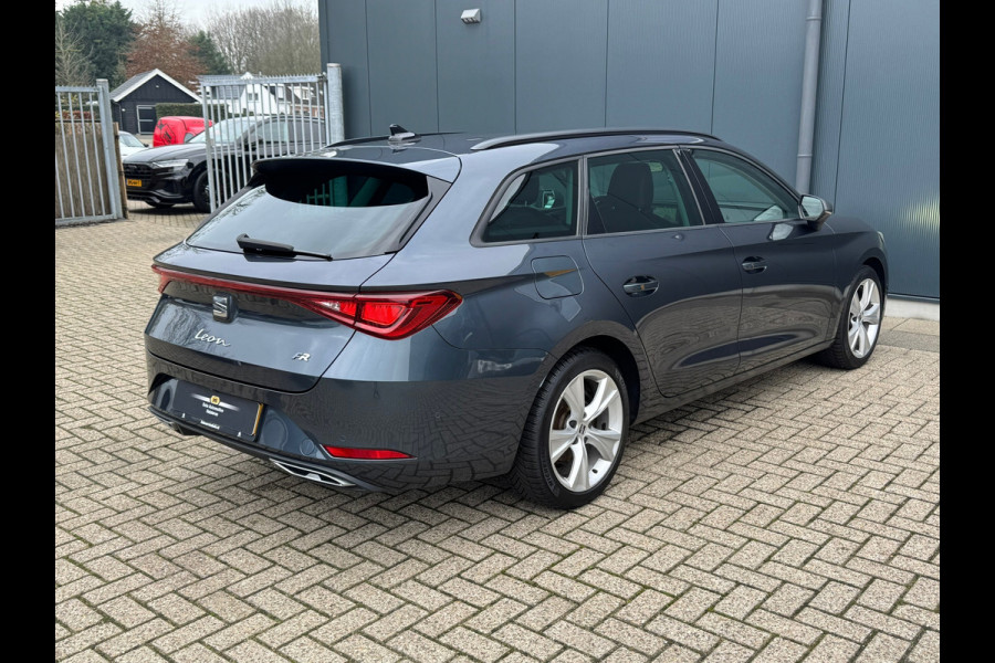 Seat Leon Sportstourer 1.5 TSI FR * Camera * Side Assist * Carplay * Virtual Cockpit *