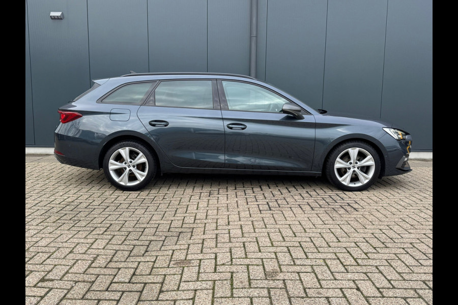 Seat Leon Sportstourer 1.5 TSI FR * Camera * Side Assist * Carplay * Virtual Cockpit *