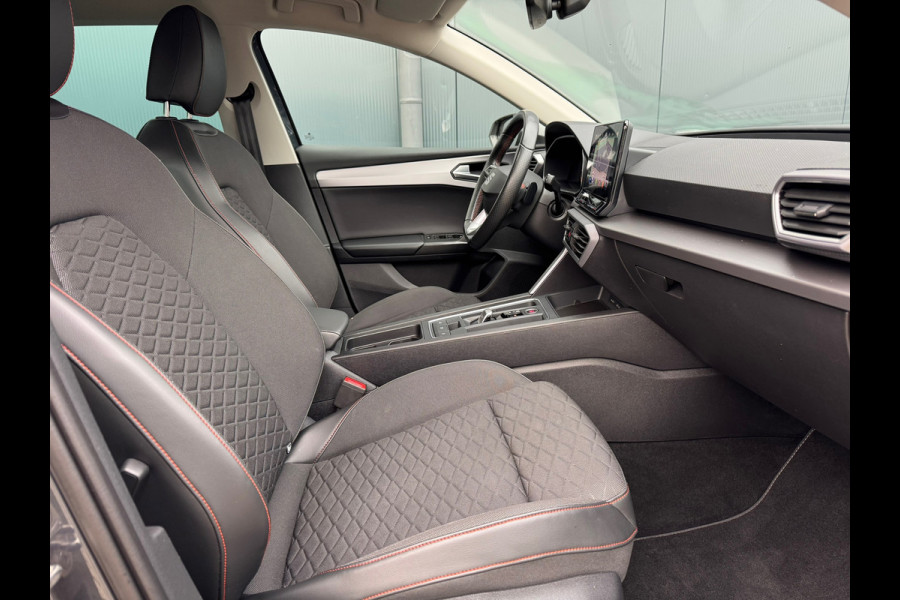 Seat Leon Sportstourer 1.5 TSI FR * Camera * Side Assist * Carplay * Virtual Cockpit *