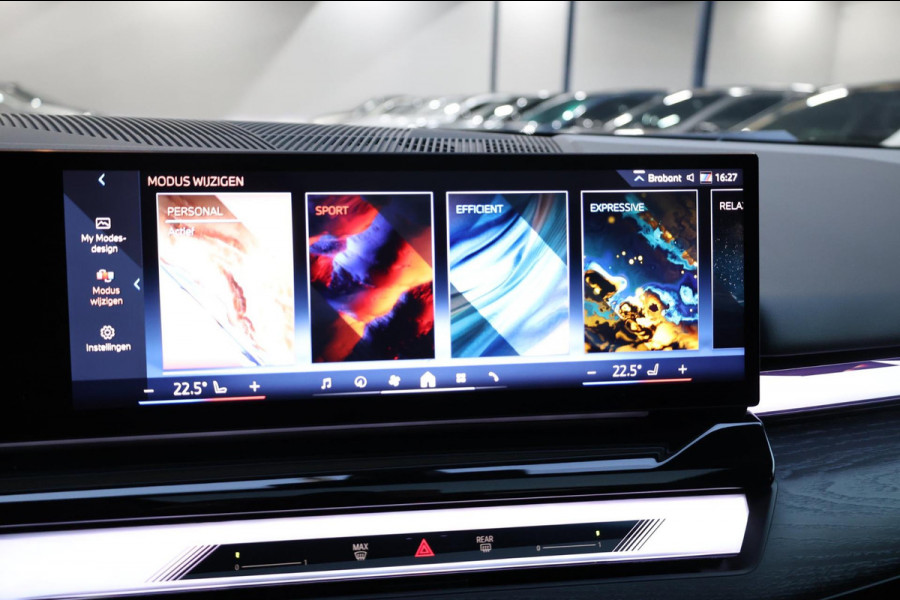 BMW 5 Serie 550e xDrive M-Performance LASERLIGHT/BOWERS & WILKINS/PANO/LEDER/HUD/20" LMV/360 CAM/ACC/ECC/FABRIEKSGARANTIE!