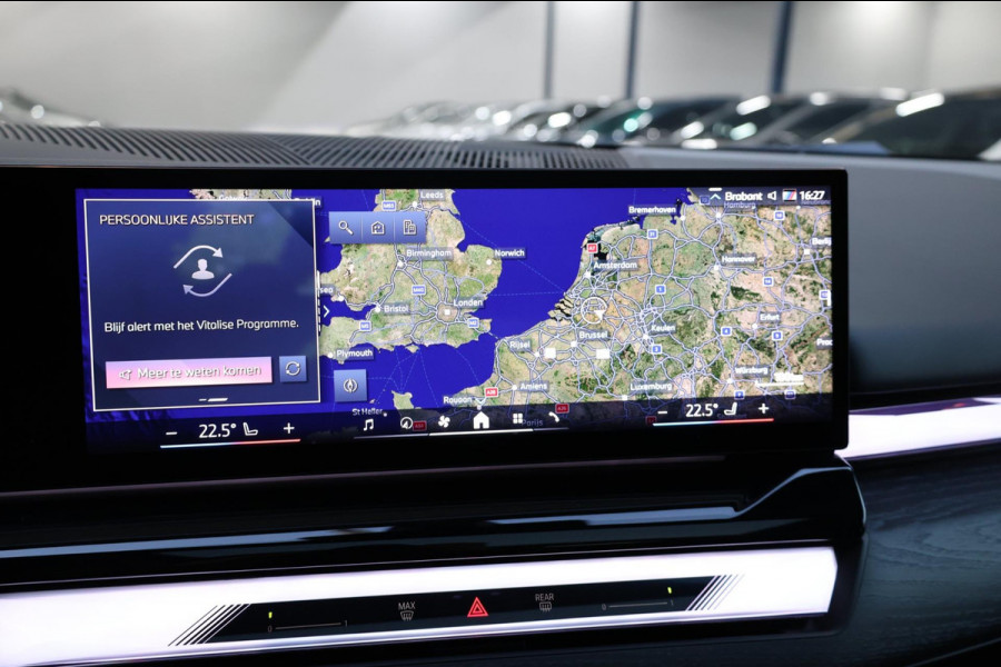 BMW 5 Serie 550e xDrive M-Performance LASERLIGHT/BOWERS & WILKINS/PANO/LEDER/HUD/20" LMV/360 CAM/ACC/ECC/FABRIEKSGARANTIE!