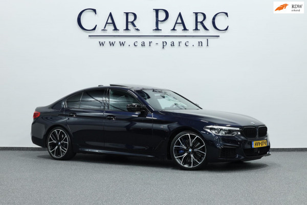 BMW 5 Serie M550i xDrive BOWERS&WILKINS/NIGHT/SOFTCLOSE/LEER+MASSAGE/20"/360 CAM/ACC/ECC/12 MND GARANTIE!