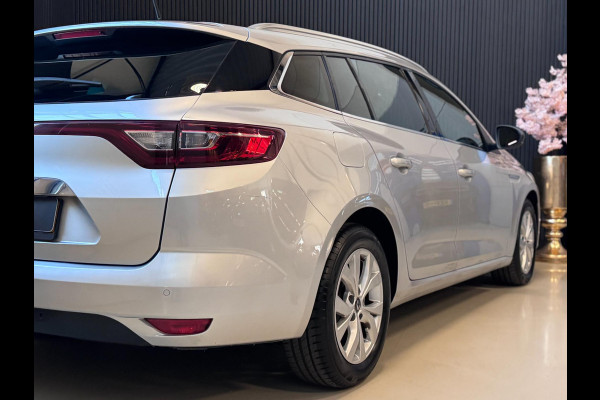 Renault Mégane Estate 1.3 TCe Limited | CAMERA | STOELVERW.