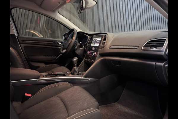 Renault Mégane Estate 1.3 TCe Limited | CAMERA | STOELVERW.