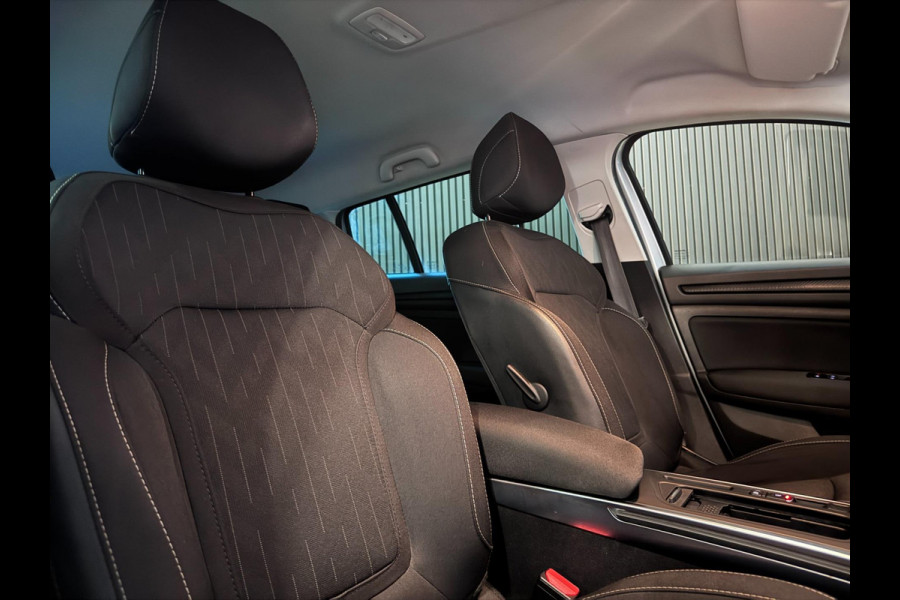 Renault Mégane Estate 1.3 TCe Limited | CAMERA | STOELVERW.