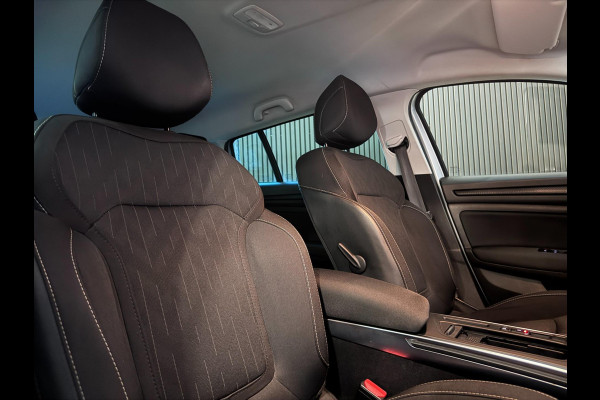 Renault Mégane Estate 1.3 TCe Limited | CAMERA | STOELVERW.