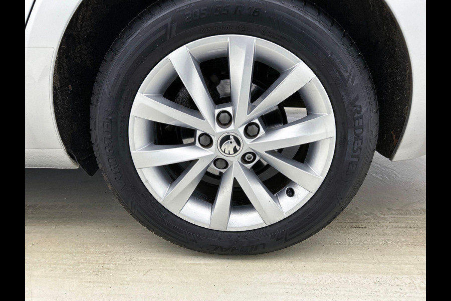 Škoda Octavia Combi 1.0 TSI 115Pk Ambition Business CARPLAY & NAVI | CLIMA | LMV