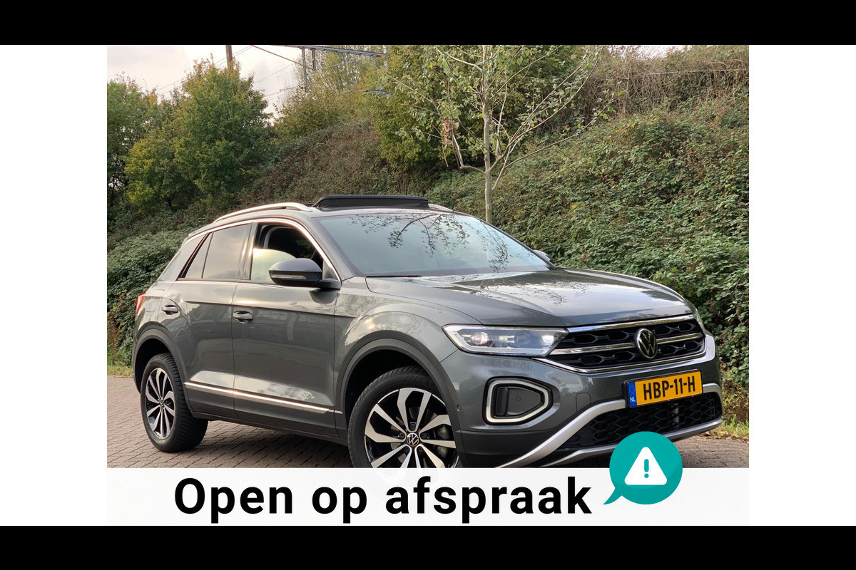 Volkswagen T-Roc 1.5 TSI Life Business AUTOMAAT PANO 17'' 2024 !