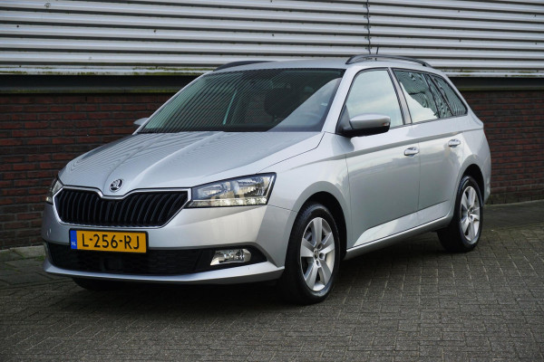 Škoda Fabia Combi 1.0 TSI 95PK Ambition/Navigatie/Cruise/CarPlay/ Parkeersensoren.