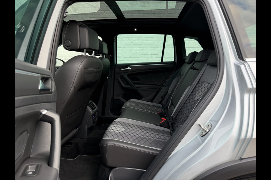 Volkswagen Tiguan 1.4 TSI eHybrid R-Line Bns | Pano | ACC | Matrix LED | Winter Pack | Camera