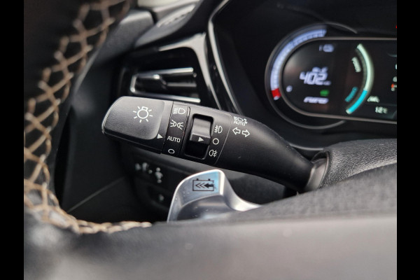 Kia e-Niro DynamicPlusLine 64 kWh | Open dak | Stoelverwarming | Key-Less | LED |