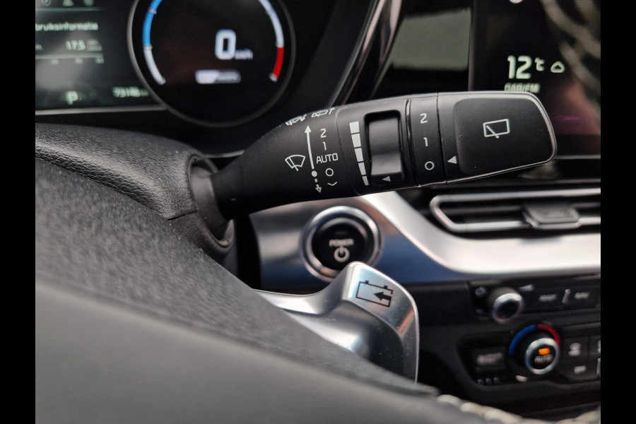 Kia e-Niro DynamicPlusLine 64 kWh | Open dak | Stoelverwarming | Key-Less | LED |