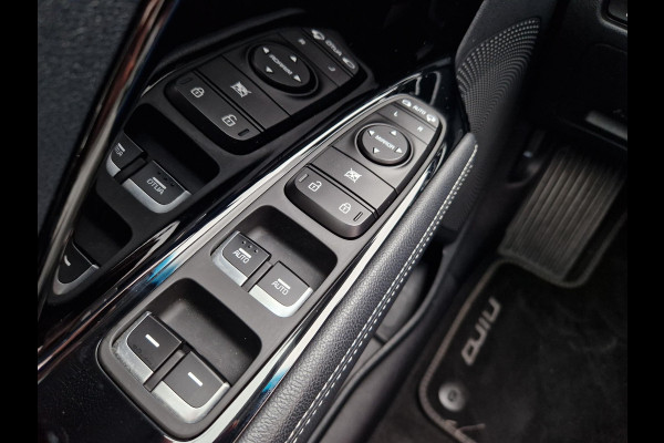 Kia e-Niro DynamicPlusLine 64 kWh | Open dak | Stoelverwarming | Key-Less | LED |