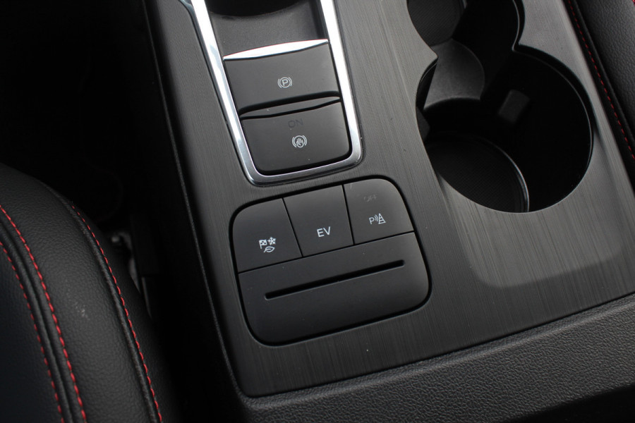 Ford Kuga 2.5 PHEV ST-Line X 62.758 km! / Head-up / Keyless / B&O / Leder&Alcantara / 18'' / Navigatie / Parkeerhulp V+A / Stoel+Stuurverwarming / DAB / Cruise Control