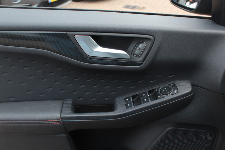 Ford Kuga 2.5 PHEV ST-Line X 62.758 km! / Head-up / Keyless / B&O / Leder&Alcantara / 18'' / Navigatie / Parkeerhulp V+A / Stoel+Stuurverwarming / DAB / Cruise Control