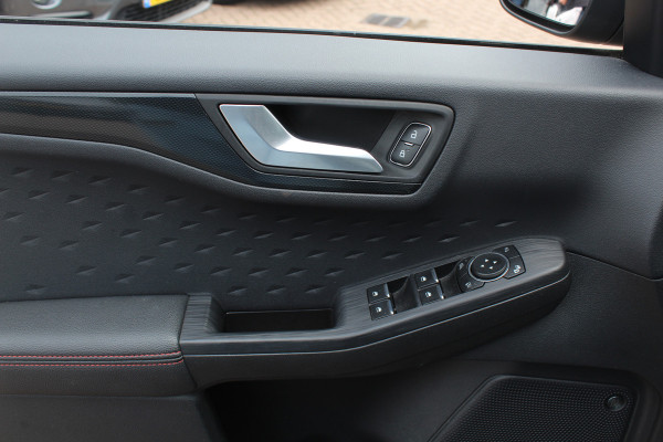 Ford Kuga 2.5 PHEV ST-Line X 62.758 km! / Head-up / Keyless / B&O / Leder&Alcantara / 18'' / Navigatie / Parkeerhulp V+A / Stoel+Stuurverwarming / DAB / Cruise Control