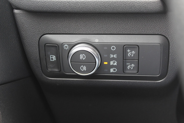 Ford Kuga 2.5 PHEV ST-Line X 62.758 km! / Head-up / Keyless / B&O / Leder&Alcantara / 18'' / Navigatie / Parkeerhulp V+A / Stoel+Stuurverwarming / DAB / Cruise Control