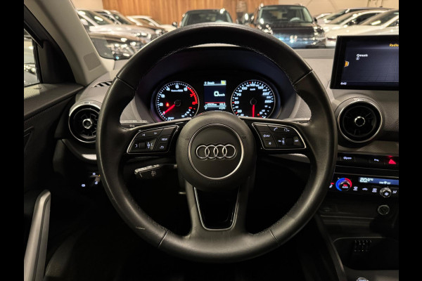 Audi Q2 35 TFSI 150PK S-Tronic, Apple Carplay, Cruise, Clima, Multistuur, PDC, Android Auto, Bluetooth/Tel, Volledig Onderhouden