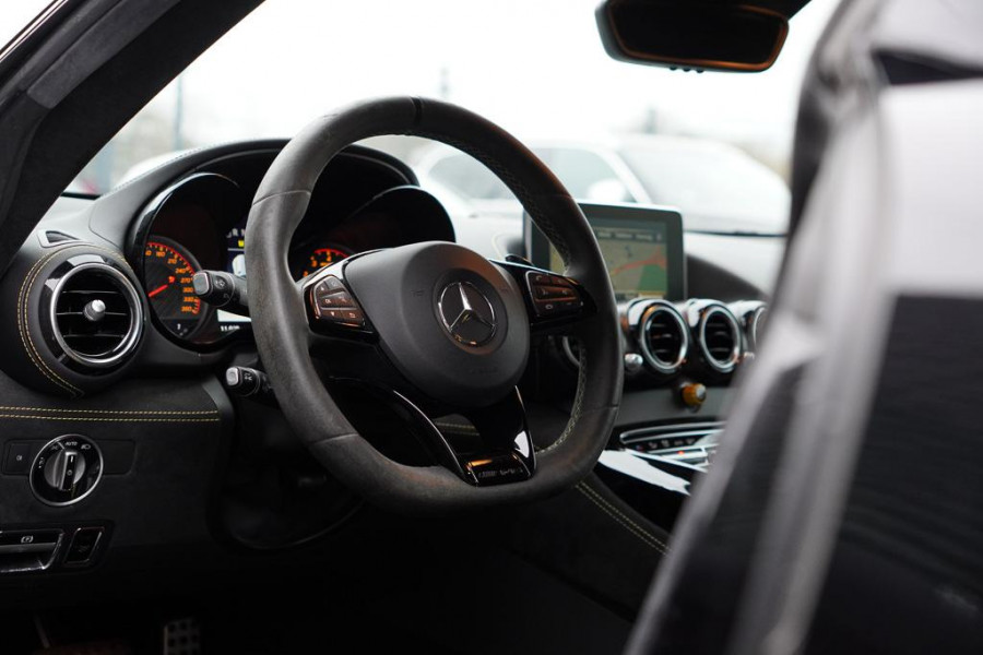 Mercedes-Benz AMG GT 4.0 R