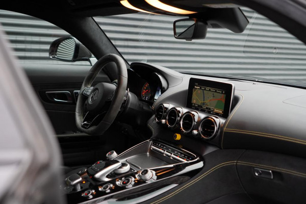 Mercedes-Benz AMG GT 4.0 R