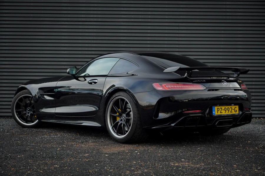 Mercedes-Benz AMG GT 4.0 R