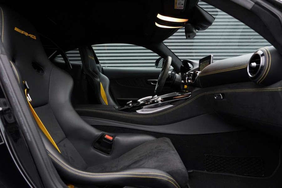 Mercedes-Benz AMG GT 4.0 R