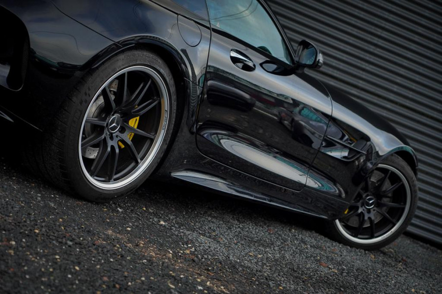 Mercedes-Benz AMG GT 4.0 R