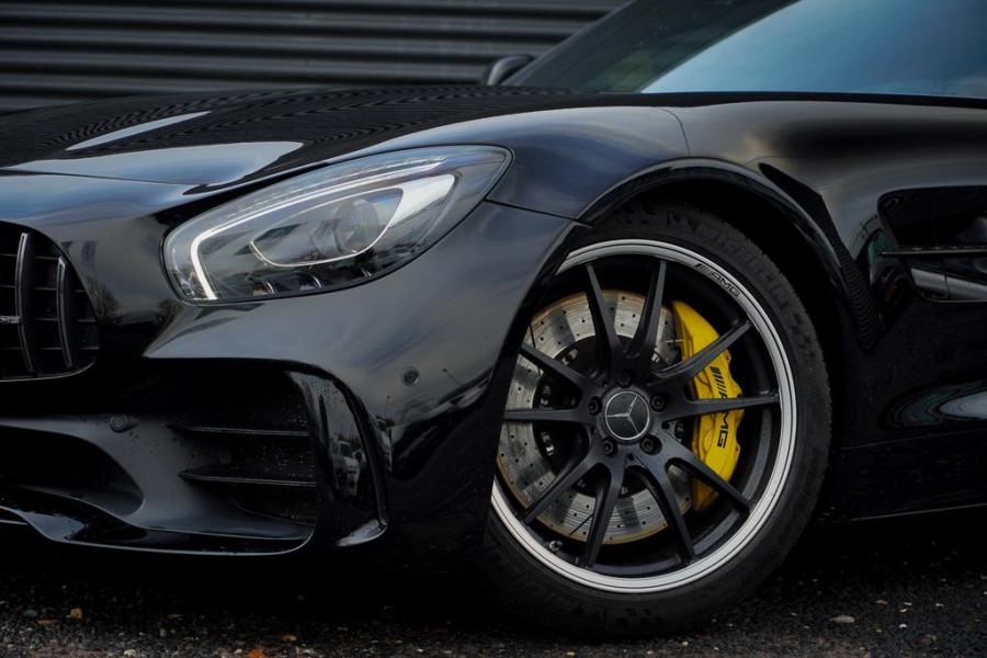 Mercedes-Benz AMG GT 4.0 R