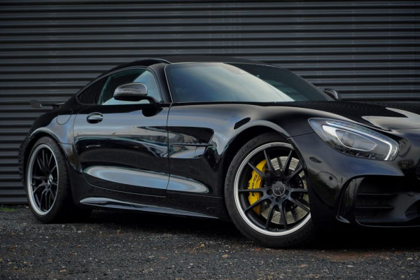 Mercedes-Benz AMG GT 4.0 R