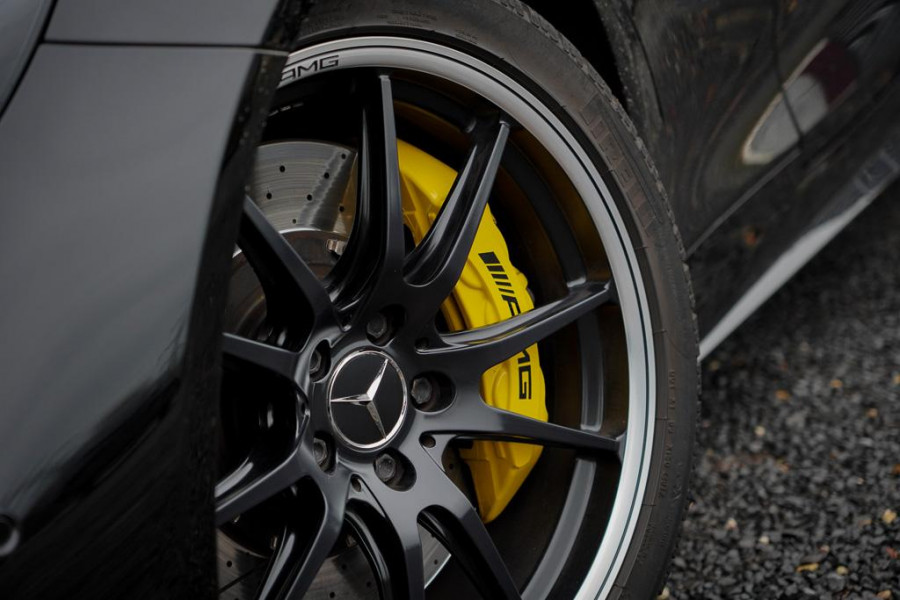 Mercedes-Benz AMG GT 4.0 R