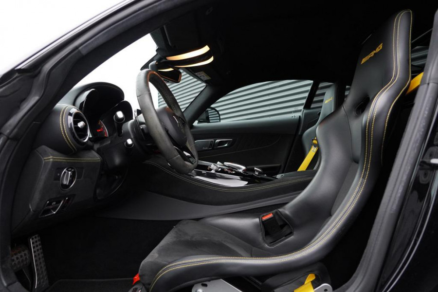 Mercedes-Benz AMG GT 4.0 R