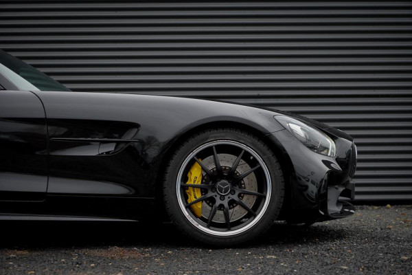 Mercedes-Benz AMG GT 4.0 R