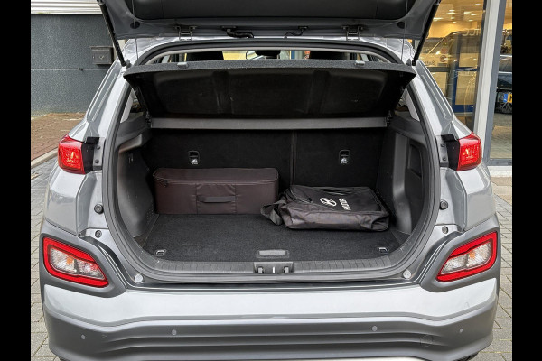 Hyundai Kona EV Comfort 39 kWh | Adaptive cruise control | Scherm met Apple Carplay/Android auto | Achteruitrijcamera