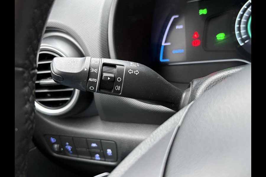 Hyundai Kona EV Comfort 39 kWh | Adaptive cruise control | Scherm met Apple Carplay/Android auto | Achteruitrijcamera