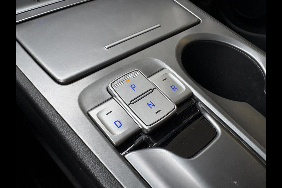 Hyundai Kona EV Comfort 39 kWh | Adaptive cruise control | Scherm met Apple Carplay/Android auto | Achteruitrijcamera