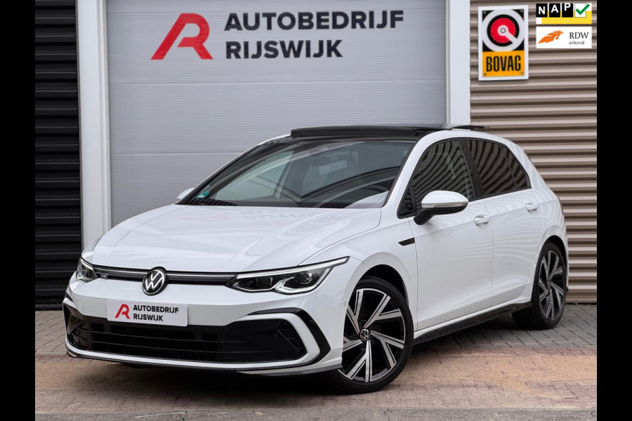 Volkswagen Golf 1.5 eTSI R-Line Pano/Matrix/Blindspot/Camera