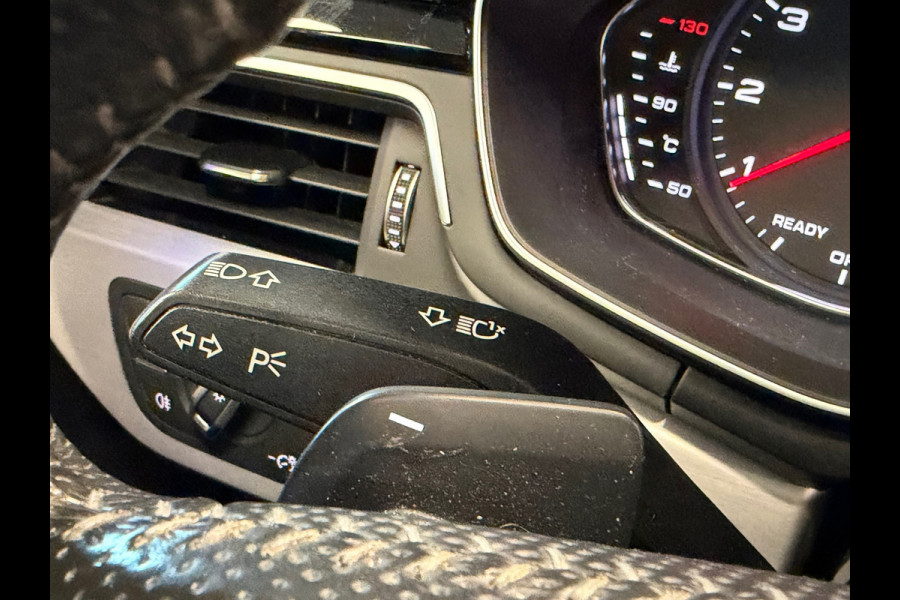 Audi A5 SPORTBACK 45 TFSI quattro Launch edition Sport AUT PANORAMADAK CAMERA APPLE CARPLAY TREKHAAK CRUISE PDC STOELVERWARMING