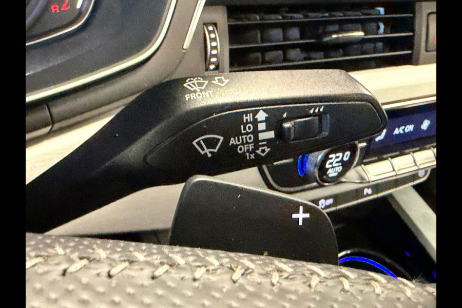 Audi A5 SPORTBACK 45 TFSI quattro Launch edition Sport AUT PANORAMADAK CAMERA APPLE CARPLAY TREKHAAK CRUISE PDC STOELVERWARMING