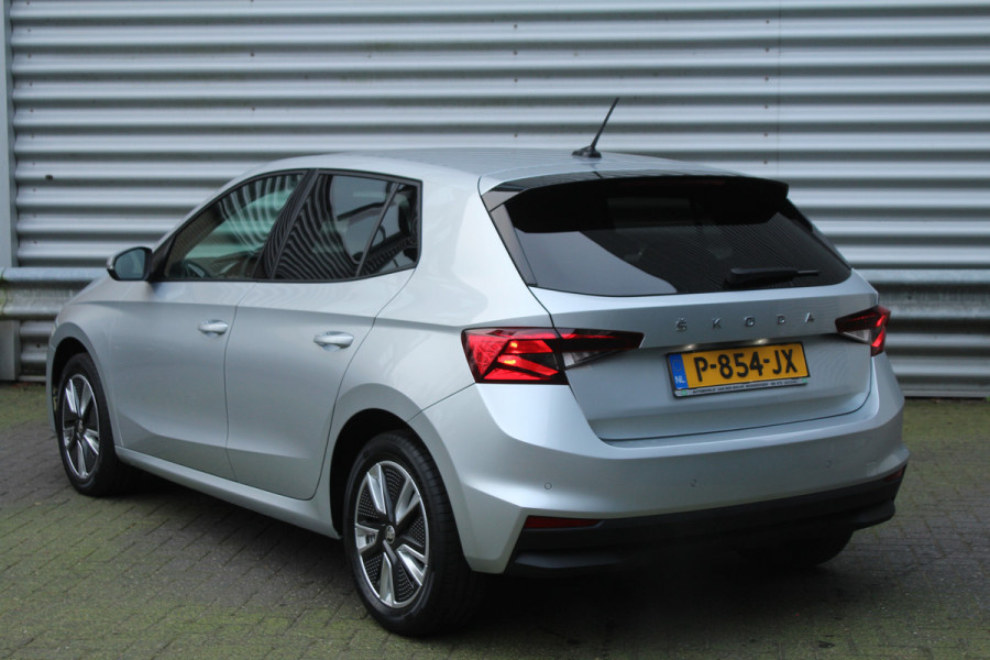 Škoda Fabia 1.0 TSI 111pk Ambition DSG7 NL-Auto NAP Airco Cruise Carplay 16"LMV